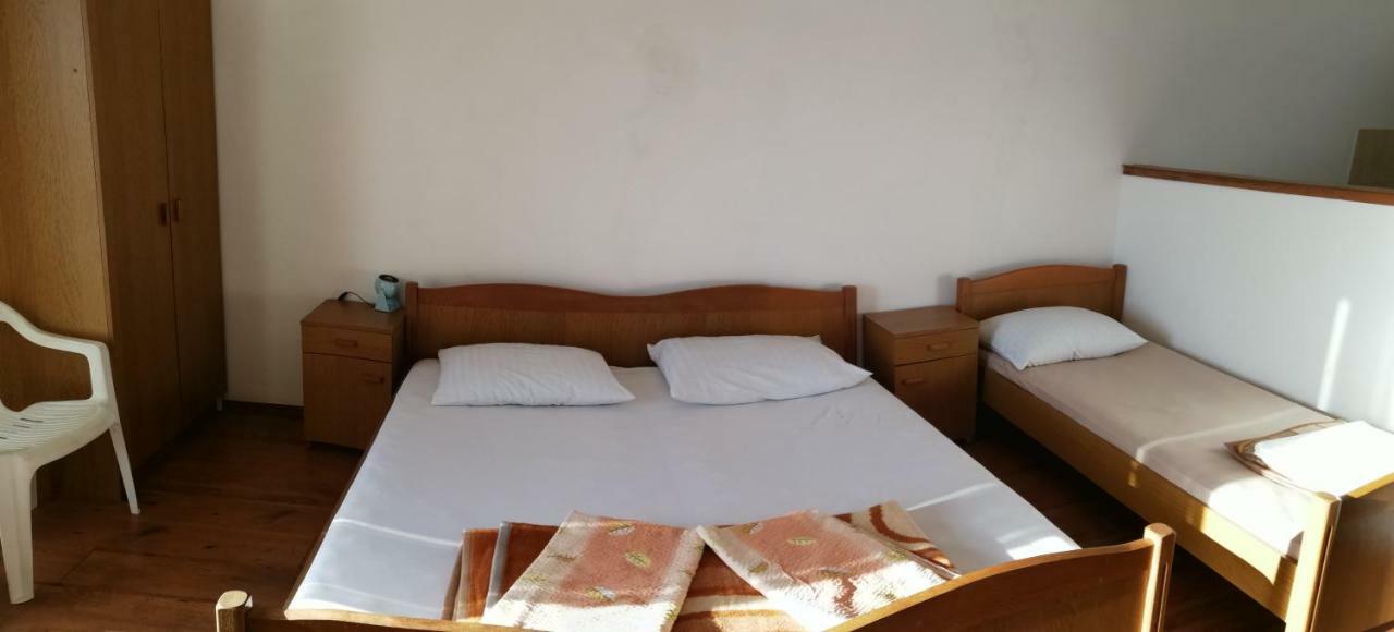 Apartmani Marin Селине Екстериор снимка