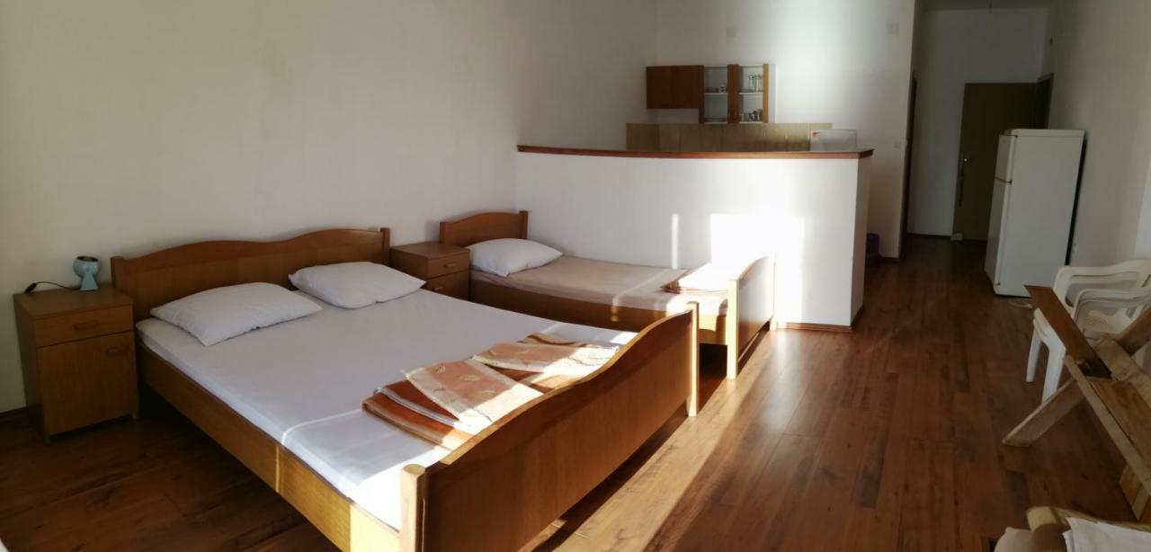 Apartmani Marin Селине Екстериор снимка