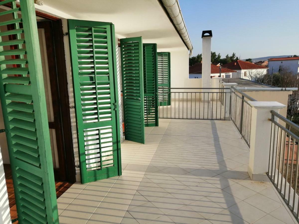 Apartmani Marin Селине Екстериор снимка