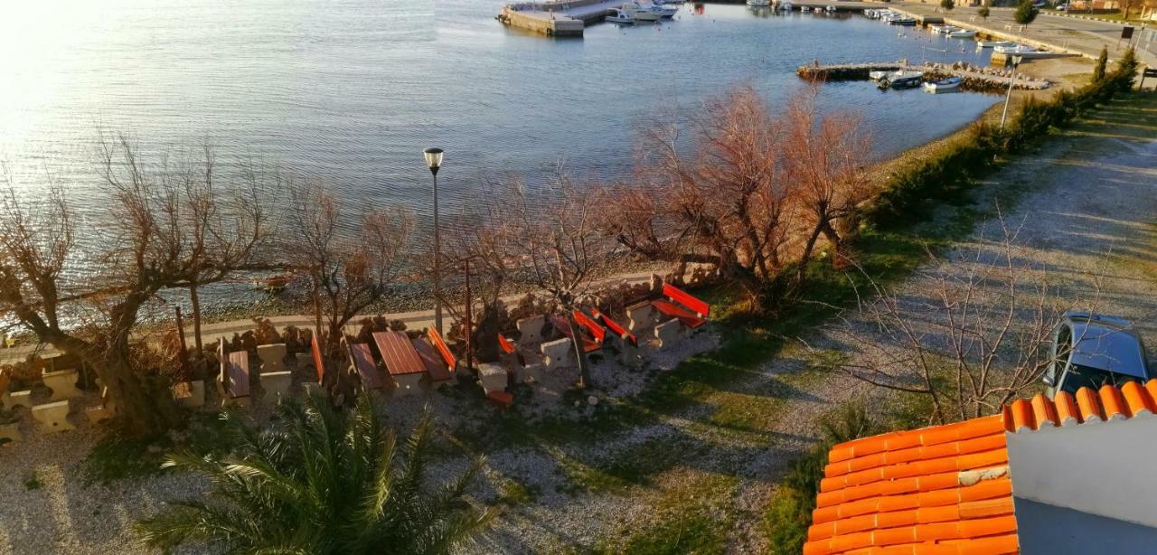 Apartmani Marin Селине Екстериор снимка